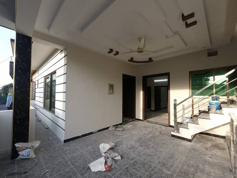 Corner 7 Marla House In Afshan Colony Of Afshan Colony Is Available For sale 25