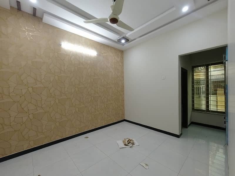 Corner 7 Marla House In Afshan Colony Of Afshan Colony Is Available For sale 35