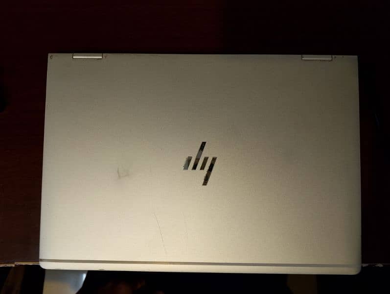 HP Elite book core i5 7th generation 1030 g2 2