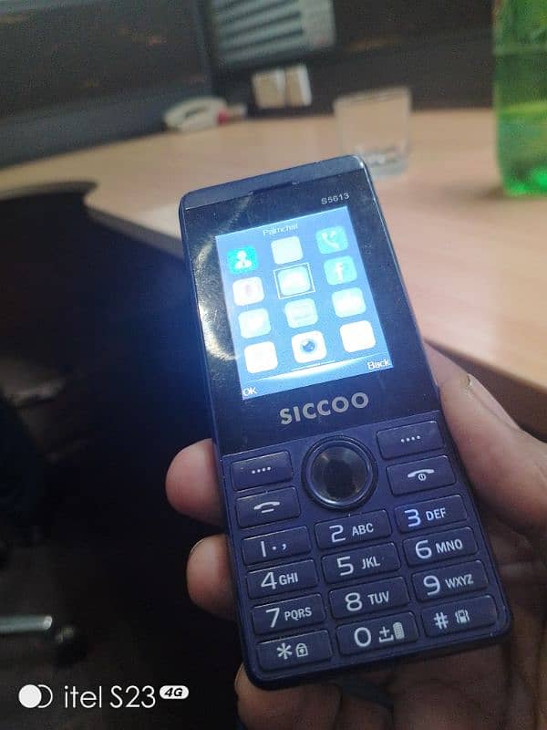 siccoo5613 with box 0