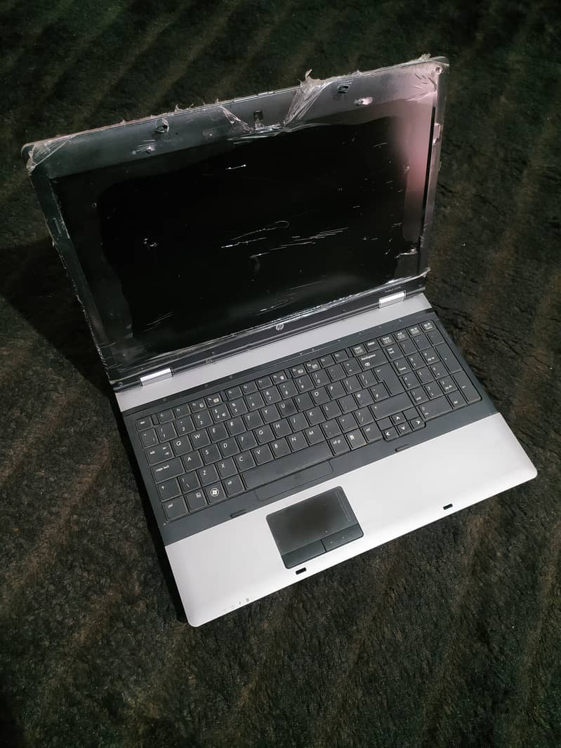 HP Laptop 6555b 0