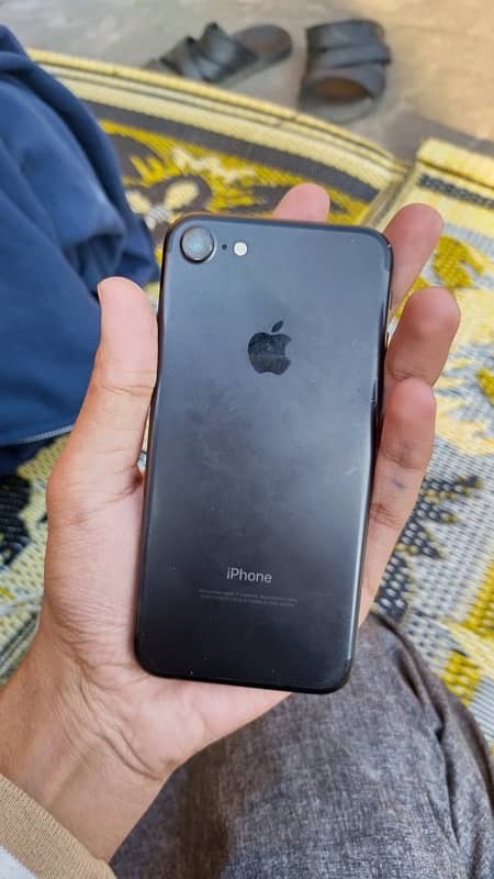 iPhone 7 32gb number 03054215693 4