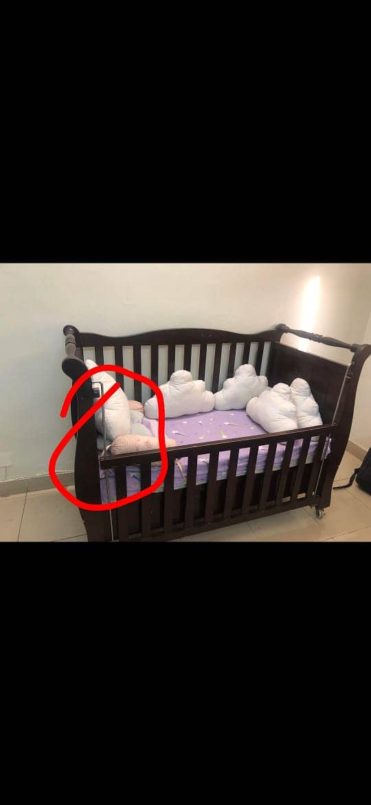 Baby Bed with matress and Bed sheet (With two drawers) 9.5/10 1