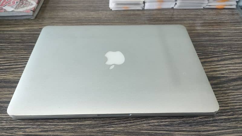 MacBook Pro (13-inch Early 2015)Portable Performance 1