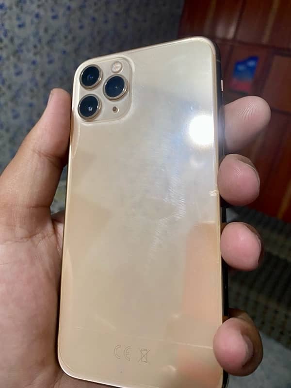 iPhone 11 pro (exchange possible ) 5