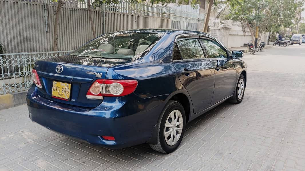 toyota corolla GLI 2012 4