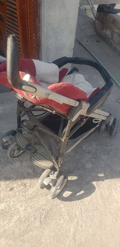 imported PRAM/Push chair 1