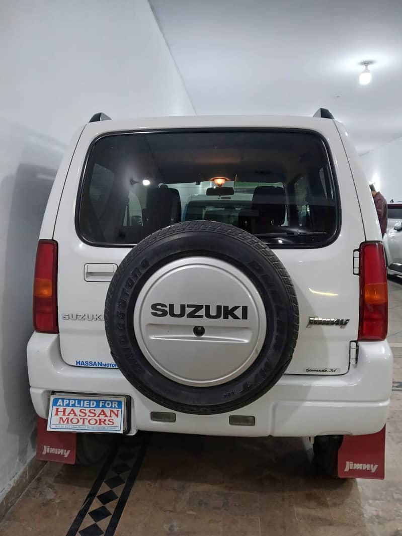 Suzuki Jimny 2016 6