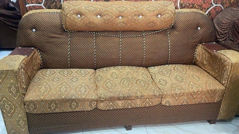 Sofa Set Good Condition in New Style 1