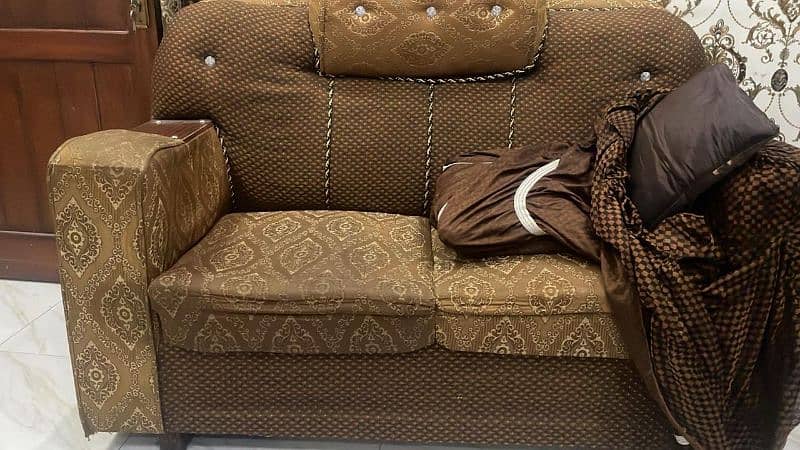 Sofa Set Good Condition in New Style 2