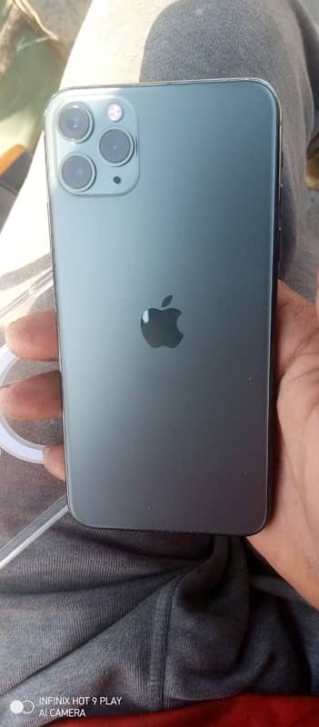 iPhone 11pro max fu unlock only up model exchange 4