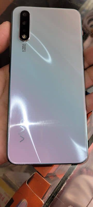 vivo s1 4