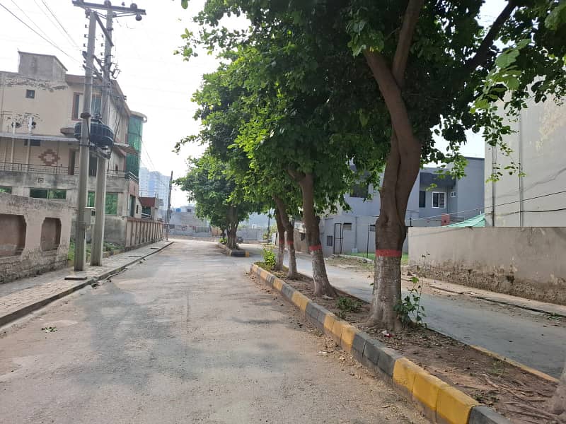 Shop For Sale In Soan Garden On Investor Price 1