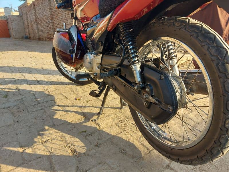 YAMAHA YB125Z 2018 MODEL ALMOST NEW CONDITION 6