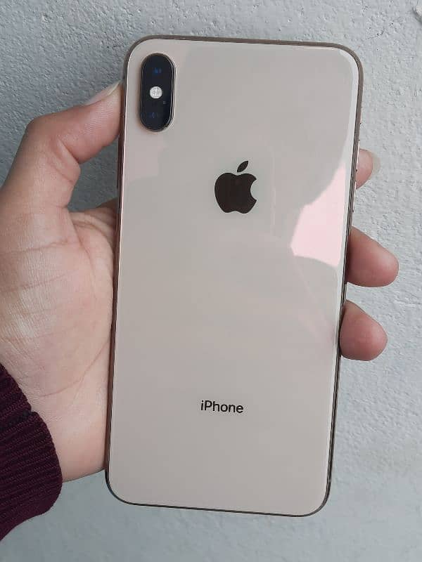 i phone xsmax 64 gb pta aproved 0