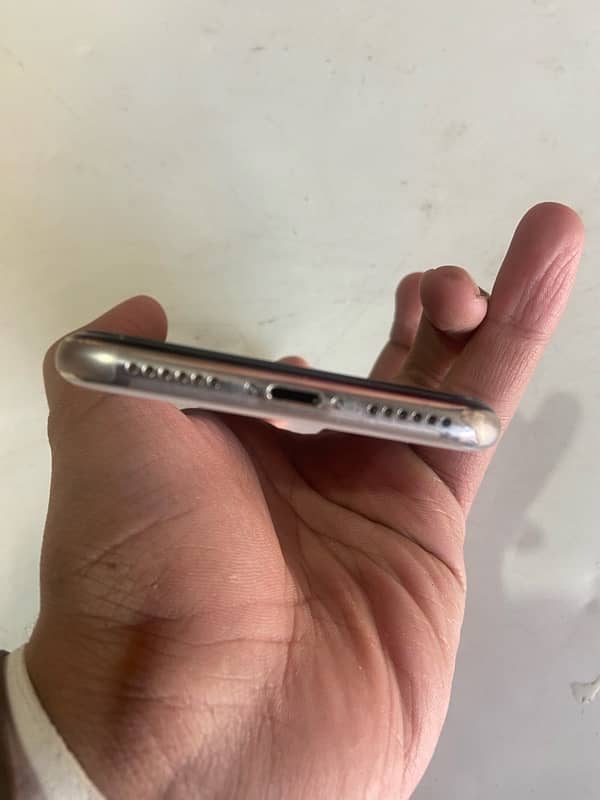 Iphone x pta approved 256gb 4