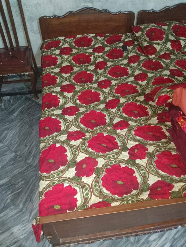 only serious buyer contact. mattress Sath hy2 single bed hy. RS3500 0