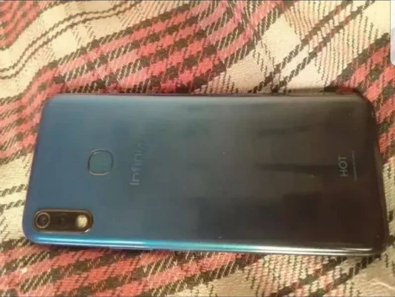 infinix hot 8 lite 2gb 32 gb 0