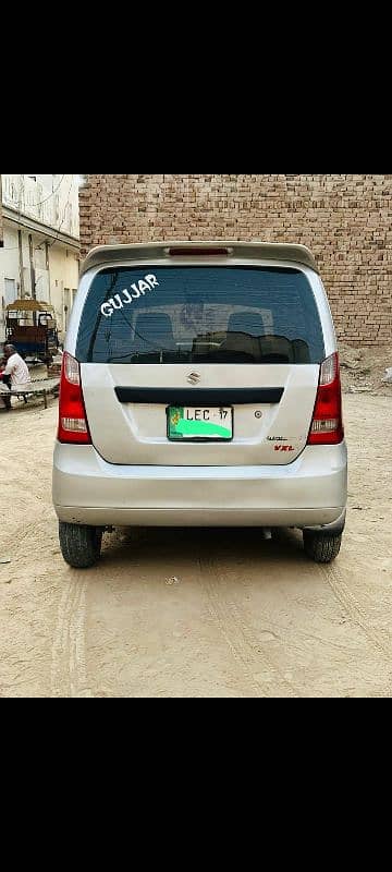 Suzuki Wagon R 2017 1