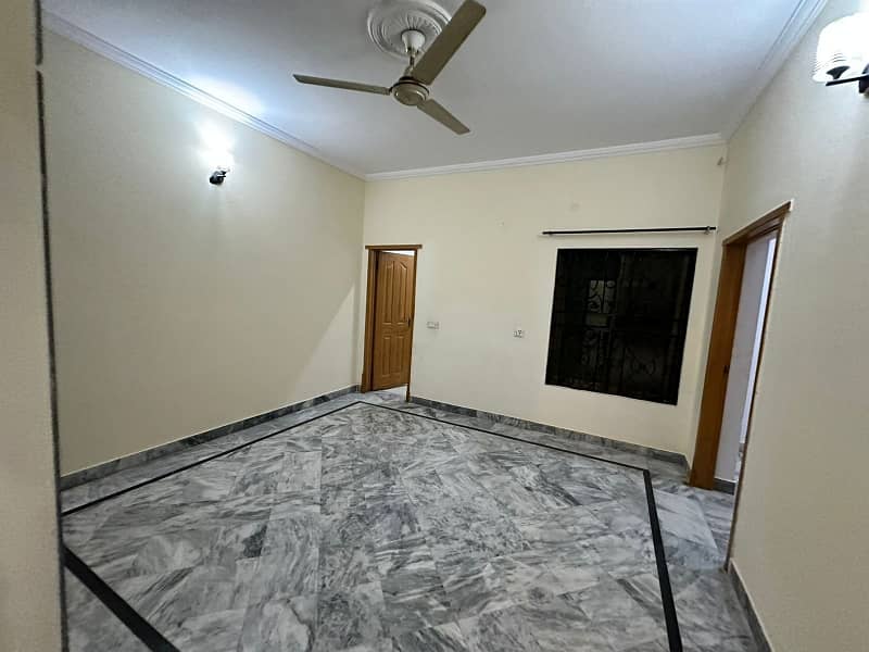 A Well Designed House Is Up For sale In An Ideal Location In Lahore 8