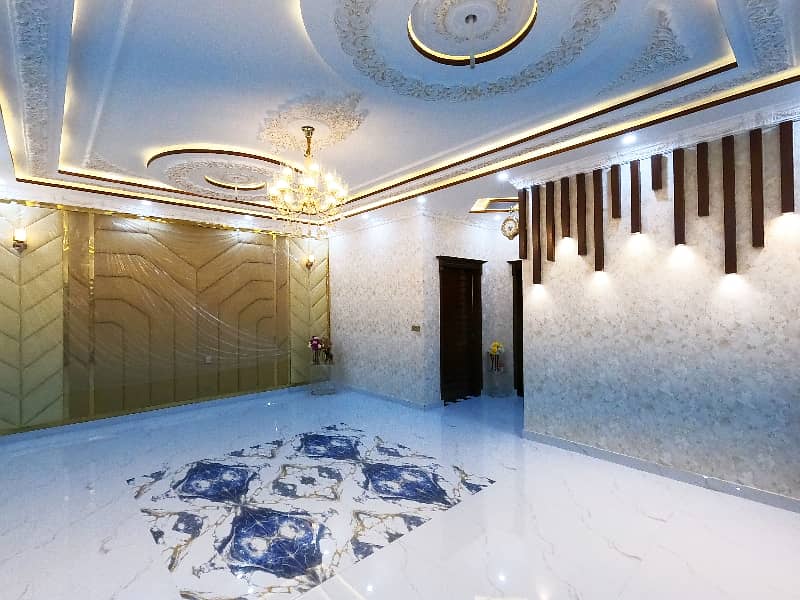 A Palatial Residence House For Sale In Johar Town Phase 2 - Block H3 Lahore 9