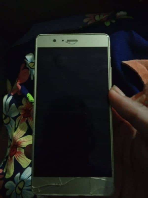 Huawei p9lite 1