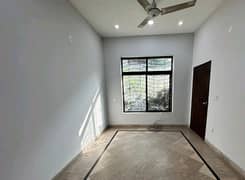 Lower Portion Available For rent In Johar Town Phase 2 - Block G4