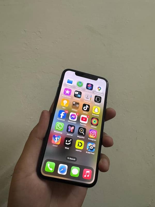 iPhone 11 pro 256GB PTA Approved 1