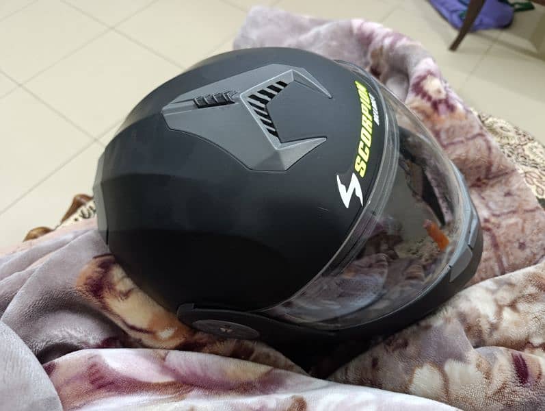 helmet 0