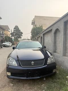 Toyota Crown Royal Saloon G Model 2004/Crown Model 2004