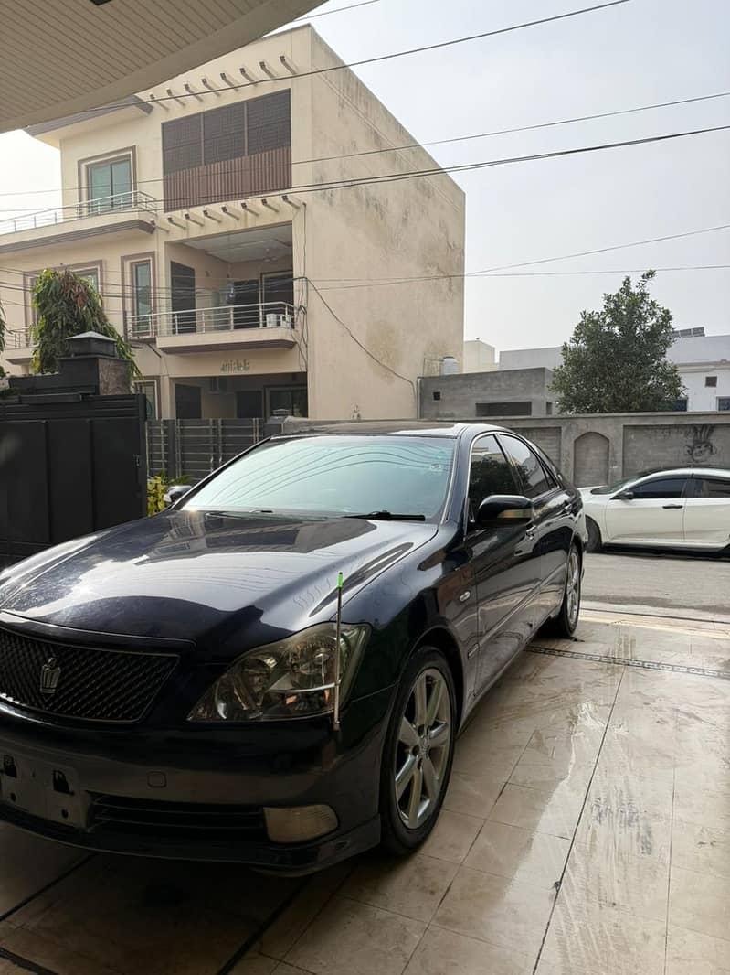 Toyota Crown Royal Saloon G Model 2004/Crown Model 2004 2