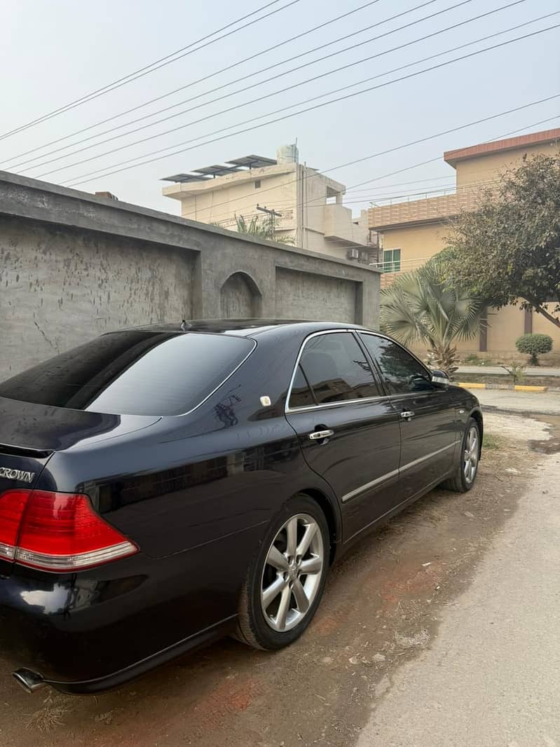 Toyota Crown Royal Saloon G Model 2004/Crown Model 2004 9