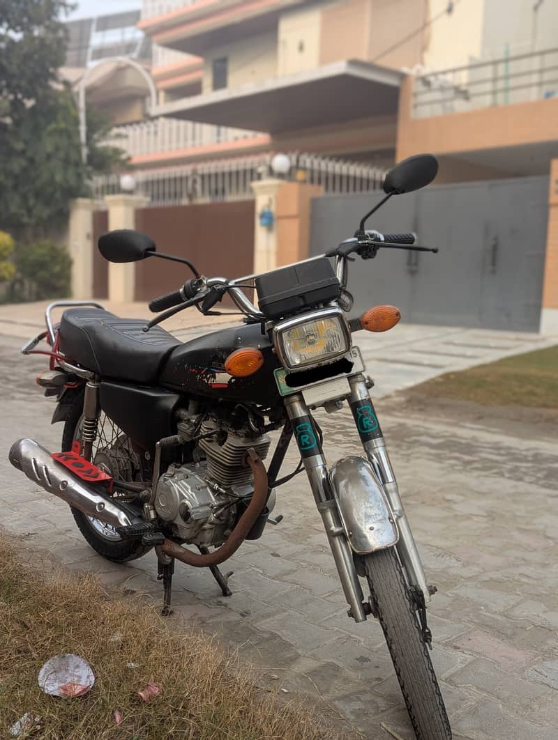 Honda CG 125 2015 3