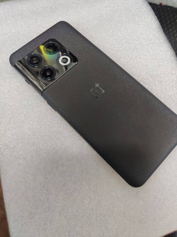 one plus 10 pro 12/256 non pta 0