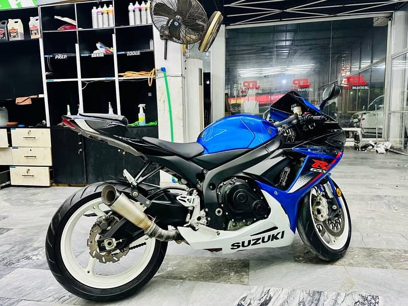 Suzuki GSX-R 600 1