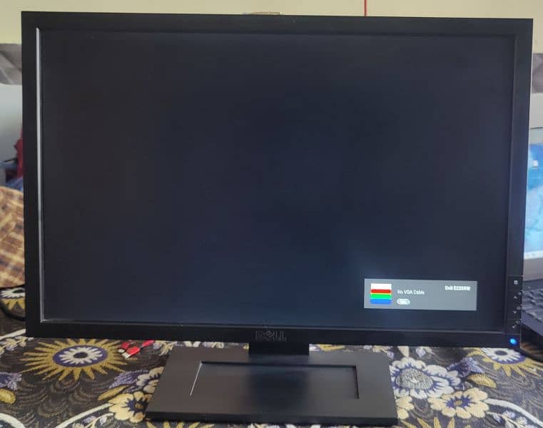 Dell E2209W LCD 22 inches A+ condition 7