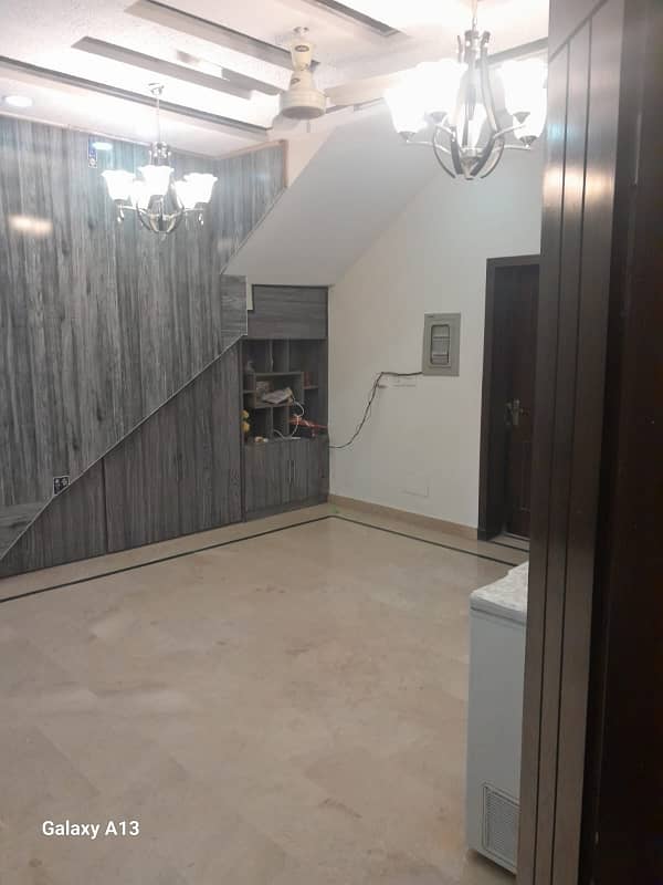 House For Sale In G15 Size 7 Marla Double Story Near To Markaz Masjid Park Best Location More Ten Options Old & New House Available 3