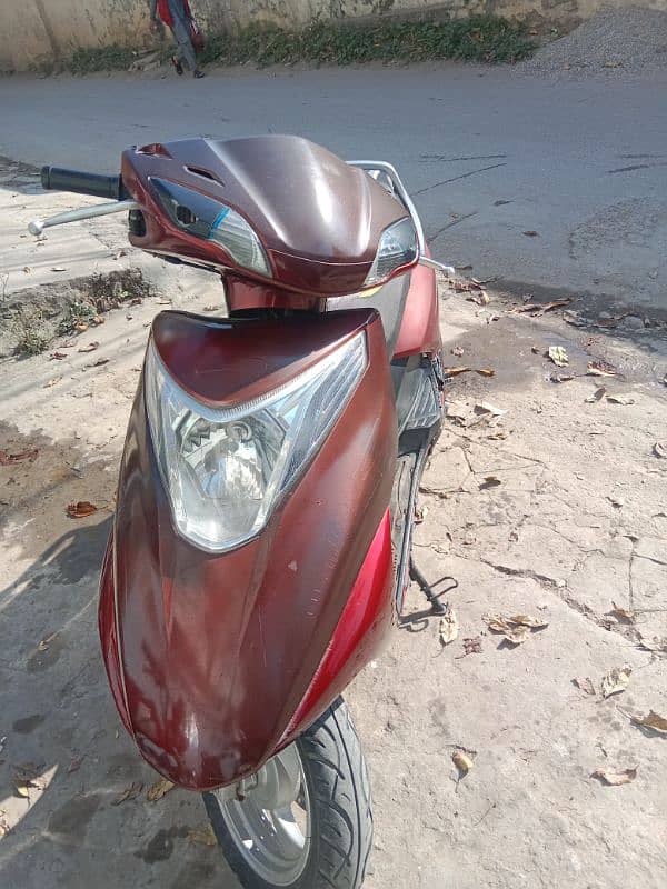 United scooty for sale 1