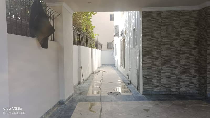 10 Marla Full House Is Available For Rent In Dha Phase 5 Near Jalal Sons 3