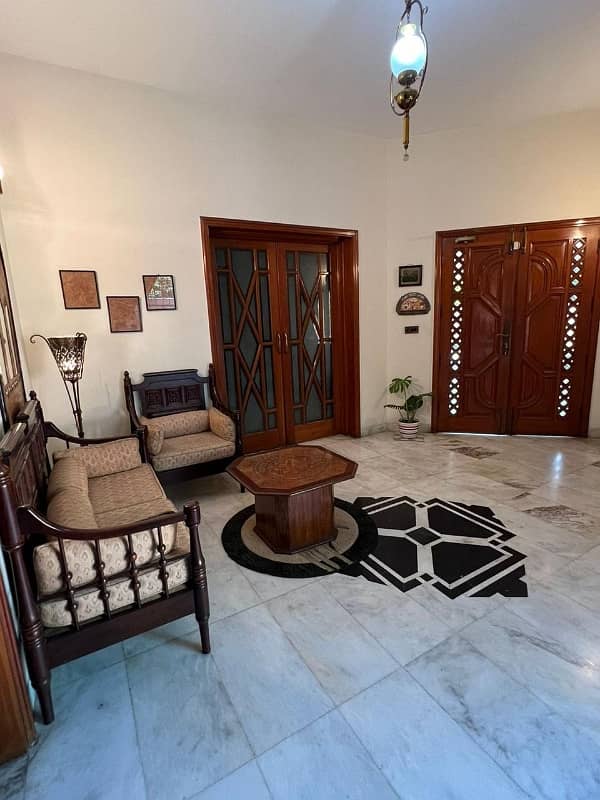 A Spacious 40 Marla House In DHA 9 Town 10