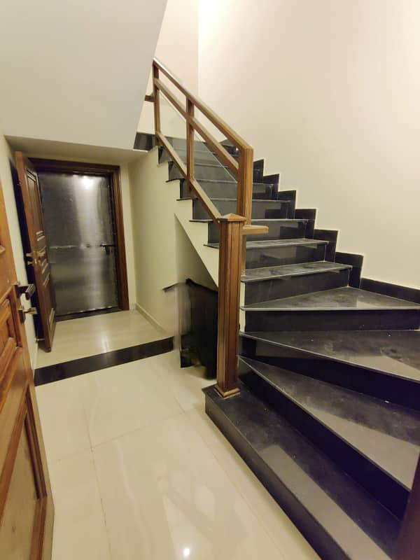 Separate Entrance 01 Kanal Upper Portion For Rent S-Block DHA Phase 8 Lahore 2