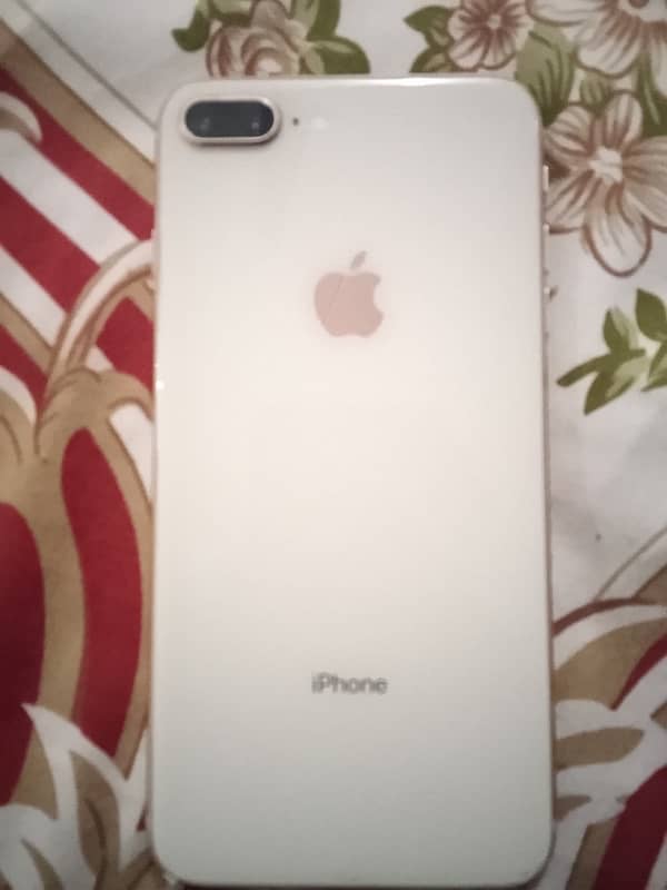 IPhone 8 Plus 0