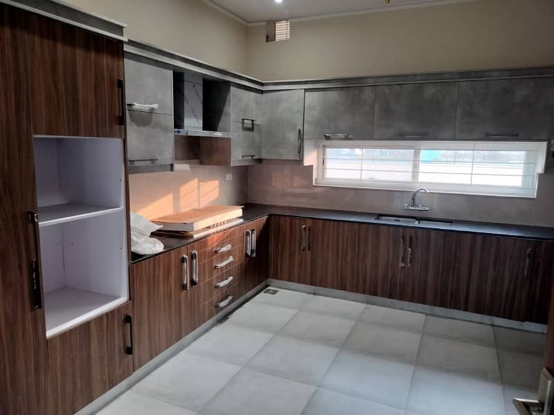 Full Basement 1 Kanal Brand New House For Sale Phase 7 U-Block 5