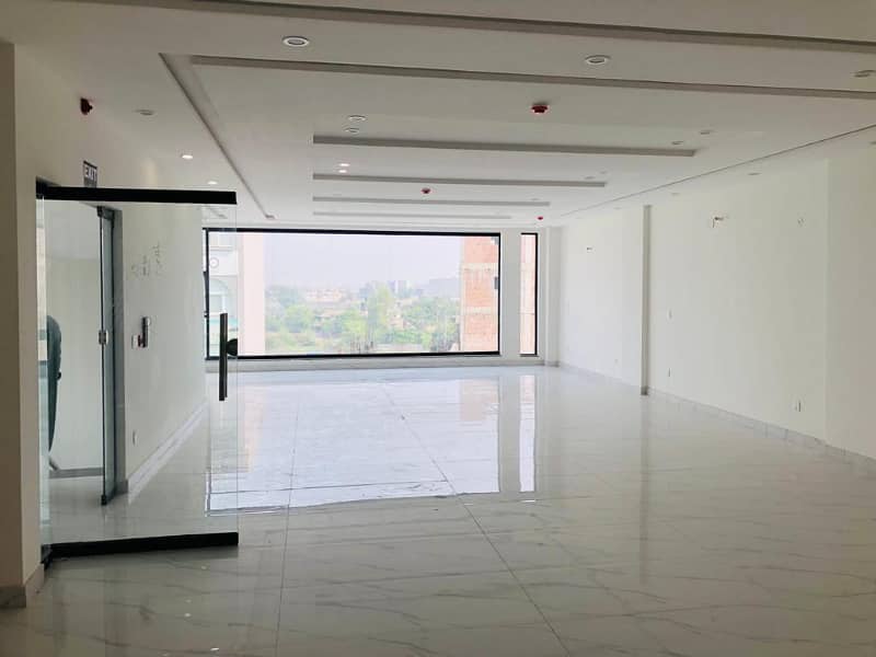 8 Marla Ground Basement Floor Available For Rent In DHA Phase 3. 4