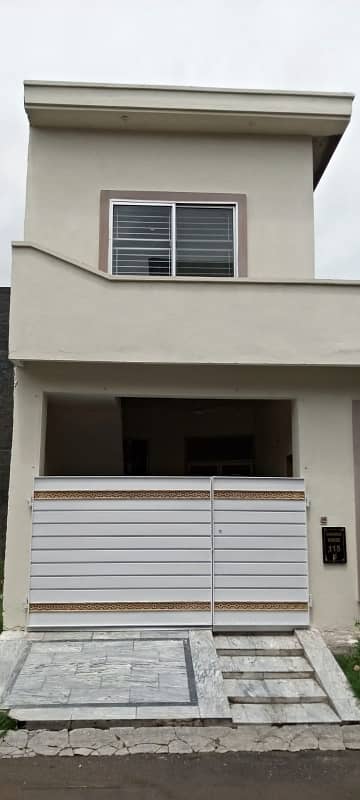 5 Marla single story house for sale in block D 5