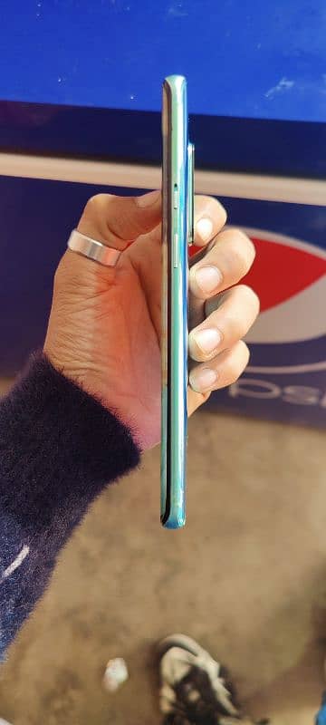 OnePlus 8pro 8+128 condition 10 by 10 water pack argent sale 3