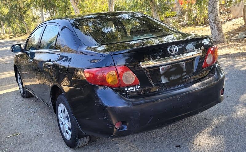 Toyota Corolla XLI 2010 4