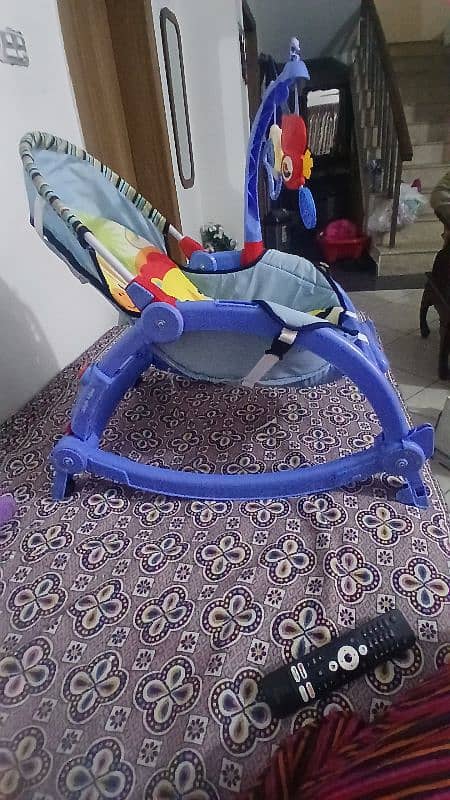 new born to toddler Rocker JUBILANT BABY 3