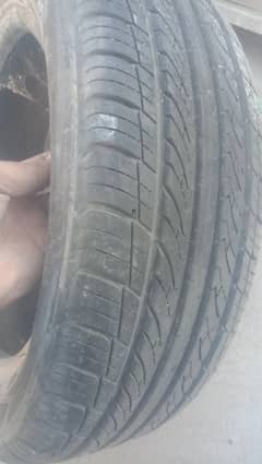 3 tyre for sale