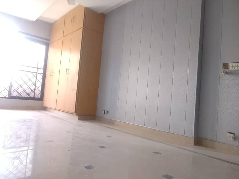 4000 Square Feet Brand New Corporation Office For Rent At Main Boulevard Gulberg 3 Lahore 37